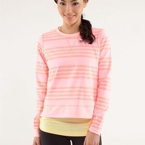 Lululemon warm up crew